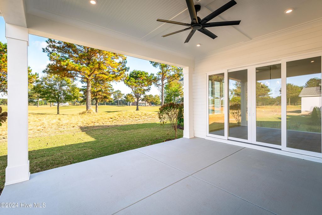 Image 40 of property listing at 124 Pine Tree Point, Snow Hill, NC 28580