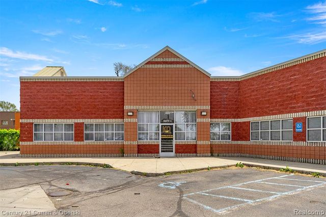 2300 S Schaefer Highway, Detroit, MI 48217