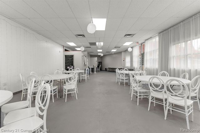 2300 S Schaefer Highway, Detroit, MI 48217