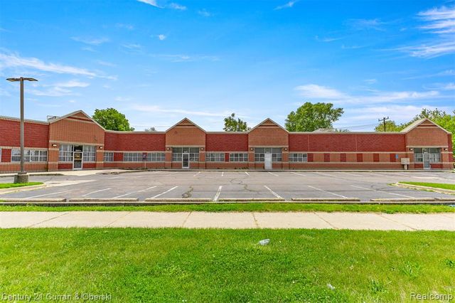 2300 S Schaefer Highway, Detroit, MI 48217