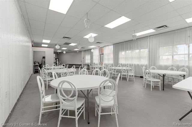 2300 S Schaefer Highway, Detroit, MI 48217