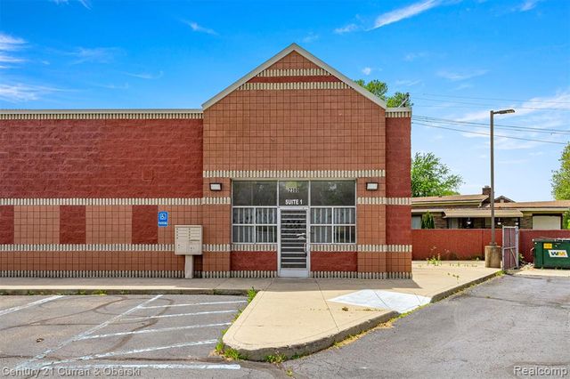 2300 S Schaefer Highway, Detroit, MI 48217