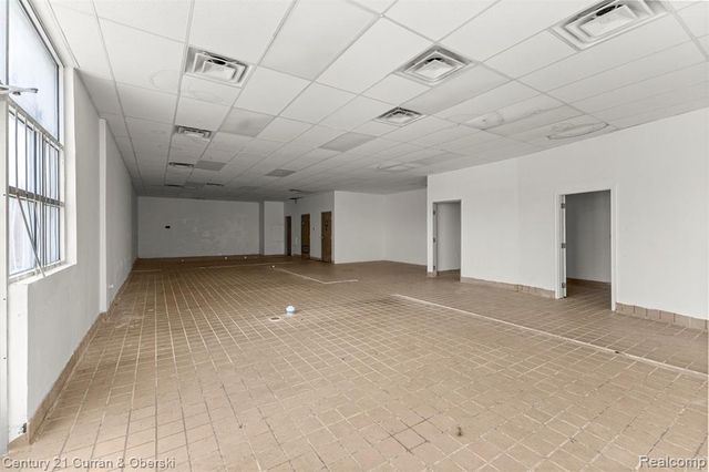 2300 S Schaefer Highway, Detroit, MI 48217