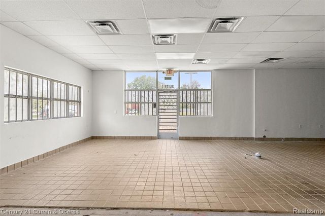 2300 S Schaefer Highway, Detroit, MI 48217