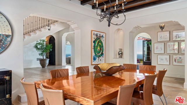 6093 Murphy Way, Malibu, CA 90265