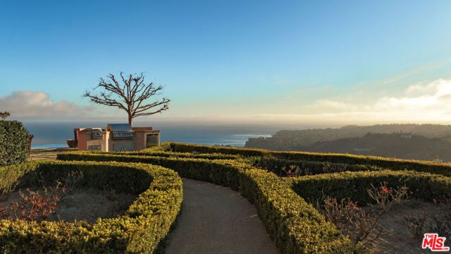 6093 Murphy Way, Malibu, CA 90265