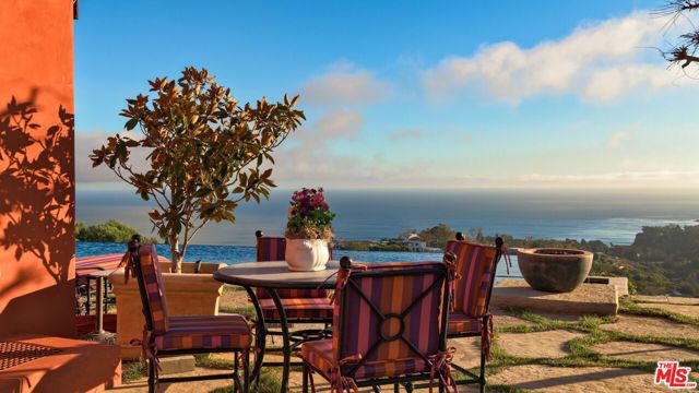 6093 Murphy Way, Malibu, CA 90265
