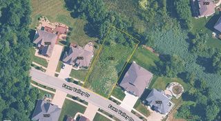 7518 Fawn Valley Drive, Schererville, IN 46375
