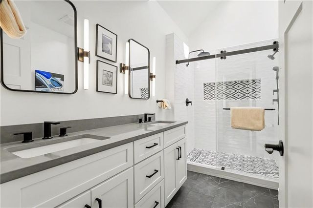 827 Highland Terrace NE, Atlanta, GA 30306