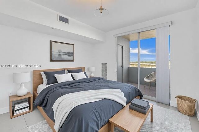 1830 Radius Dr 609, Hollywood, FL 33020