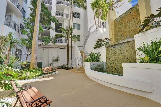 1830 Radius Dr 609, Hollywood, FL 33020