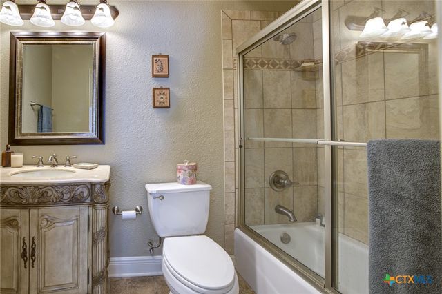 2317 Waterford Grace, New Braunfels, TX 78130