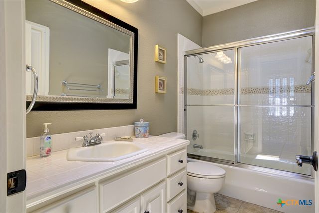 2317 Waterford Grace, New Braunfels, TX 78130