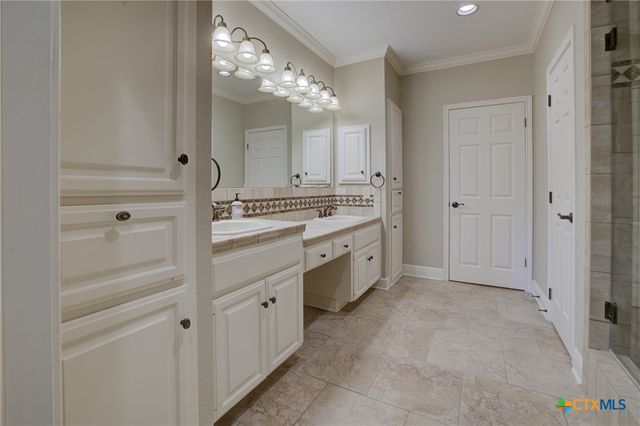 2317 Waterford Grace, New Braunfels, TX 78130