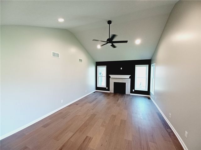 209 Whittier Road, Ogden, NY 14624