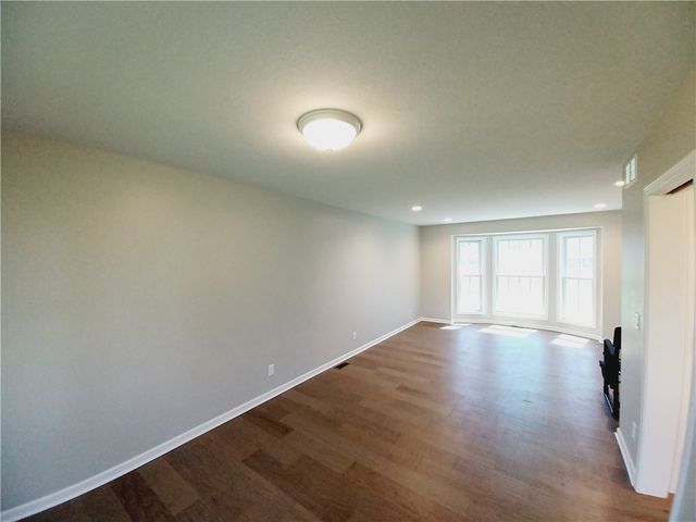 209 Whittier Road, Ogden, NY 14624