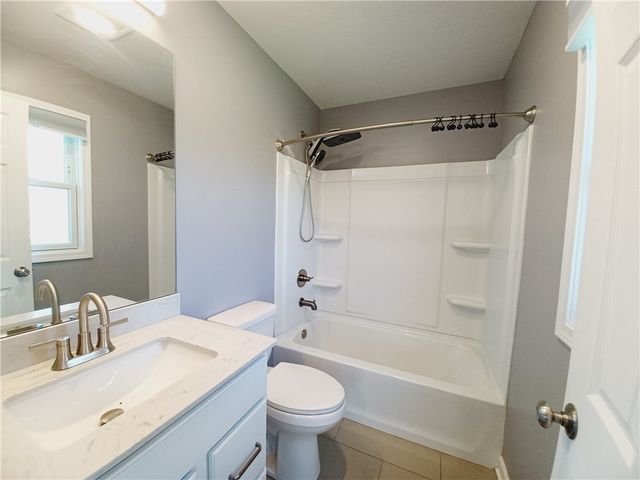 209 Whittier Road, Ogden, NY 14624
