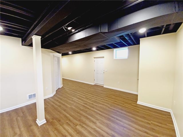 209 Whittier Road, Ogden, NY 14624