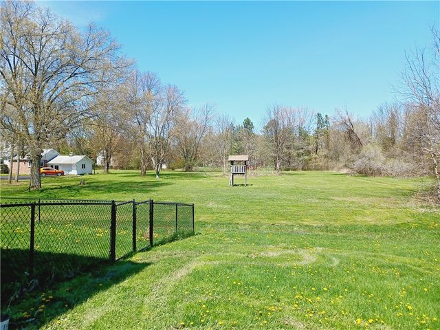 209 Whittier Road, Ogden, NY 14624