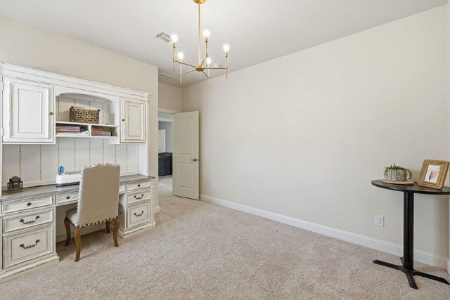 205 Woodlands CT, Lakeway, TX 78738