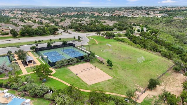 205 Woodlands CT, Lakeway, TX 78738