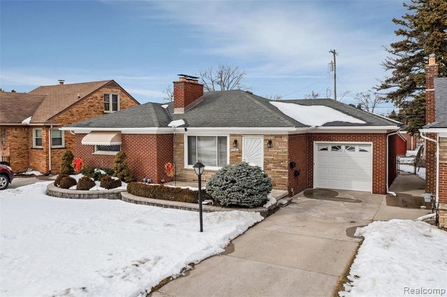 17361 Ego Avenue, Eastpointe, MI 48021