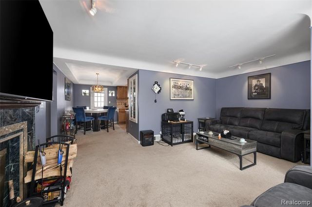 17361 Ego Avenue, Eastpointe, MI 48021