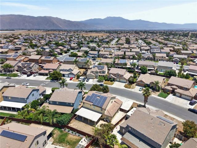 520 Overleaf Way, San Jacinto, CA 92582