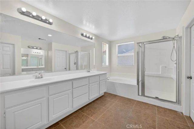 520 Overleaf Way, San Jacinto, CA 92582
