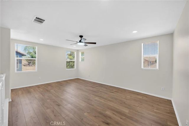 520 Overleaf Way, San Jacinto, CA 92582