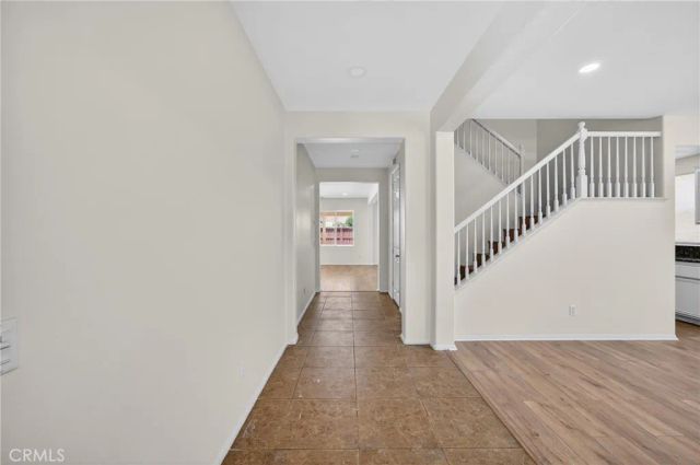 520 Overleaf Way, San Jacinto, CA 92582
