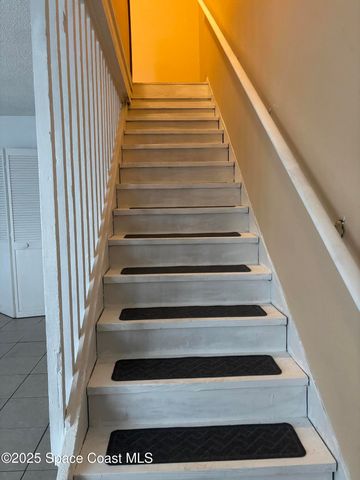 1301 Arlington Lane NE 111, Palm Bay, FL 32905