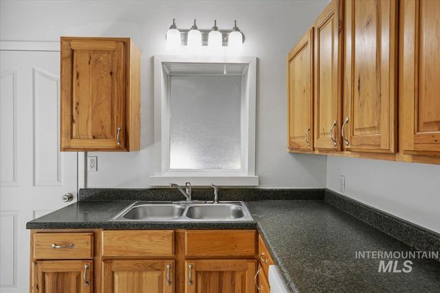 187 Monroe Street, Twin Falls, ID 83301