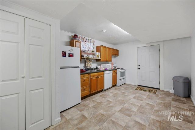 187 Monroe Street, Twin Falls, ID 83301