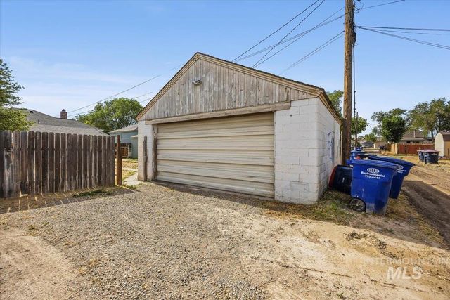 187 Monroe Street, Twin Falls, ID 83301
