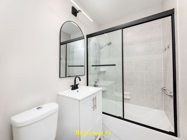 1649 Park Avenue, Hanover Park, IL 60133