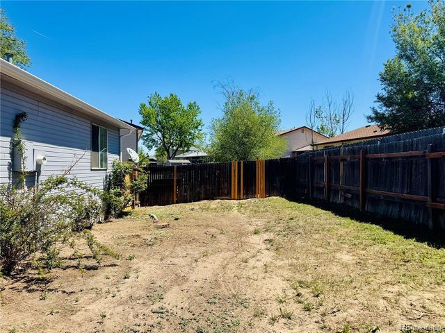 14862 E Elk Pl, Denver, CO 80239