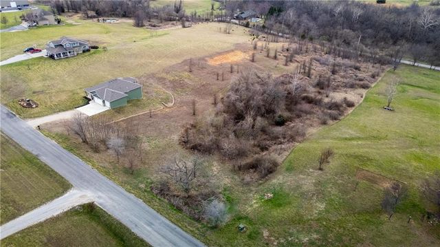 15550 Lovers Lane, Excelsior Springs, MO 64024