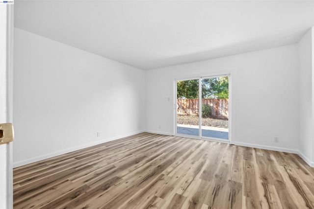 1859 Lynwood Dr, Concord, CA 94519