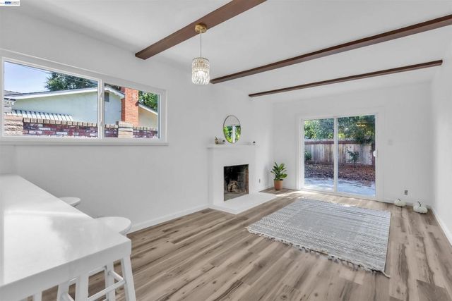 1859 Lynwood Dr, Concord, CA 94519