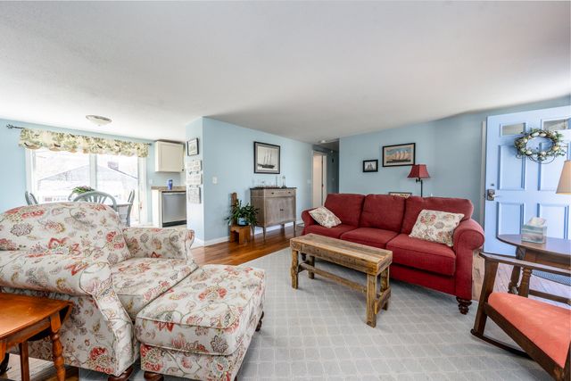 73 Swift Brook Road, South Yarmouth, MA 02664
