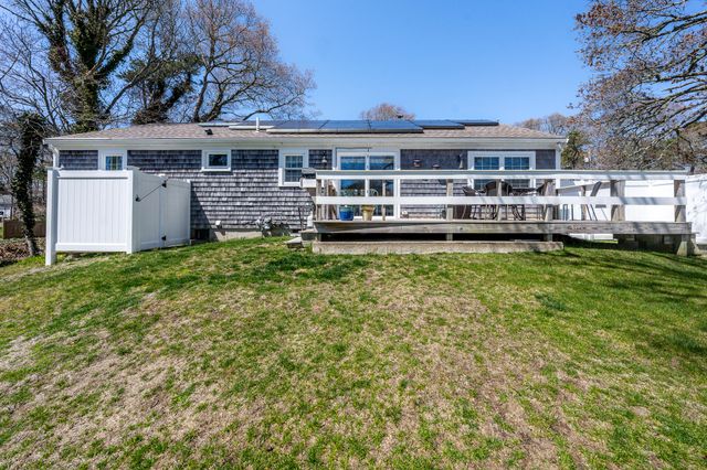 73 Swift Brook Road, South Yarmouth, MA 02664