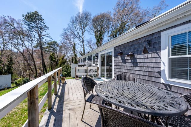 73 Swift Brook Road, South Yarmouth, MA 02664