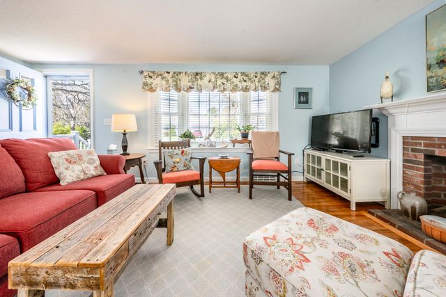 73 Swift Brook Road, South Yarmouth, MA 02664