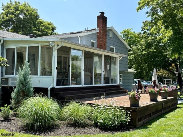 8 Byron Ct, Allendale Boro, NJ 07401