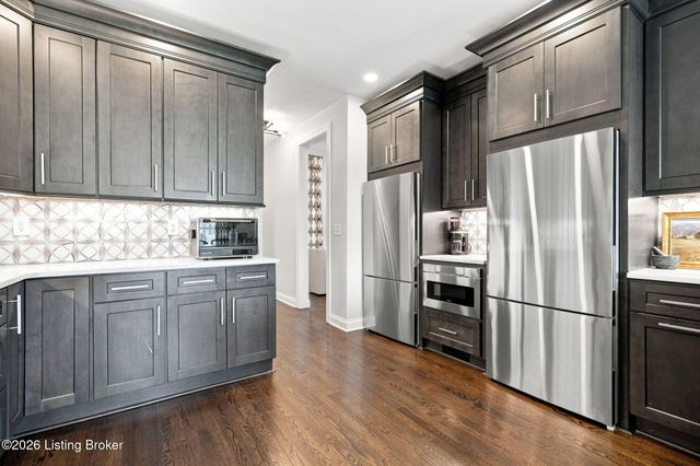 10511 Vista Hills Blvd, Louisville, KY 40291