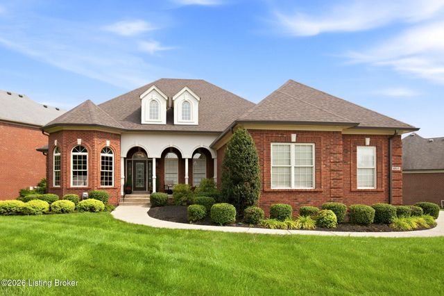 10511 Vista Hills Blvd, Louisville, KY 40291
