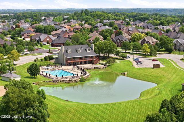 10511 Vista Hills Blvd, Louisville, KY 40291