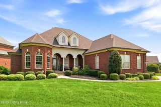 10511 Vista Hills Blvd, Louisville, KY 40291
