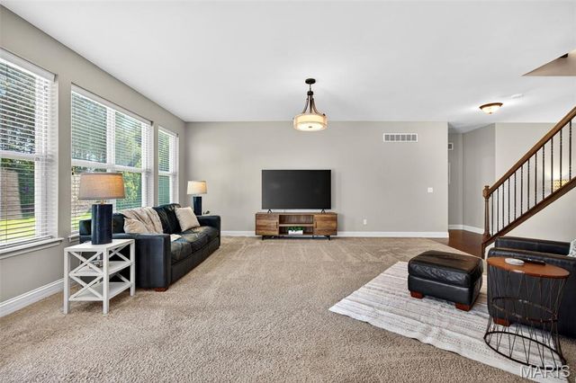 102 Eckstein Lane, Lake St Louis, MO 63367